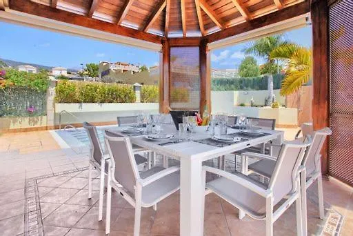 Magnifica Villa Happy Holidays Con Piscina En Los Gigantes Puerto de Santiago