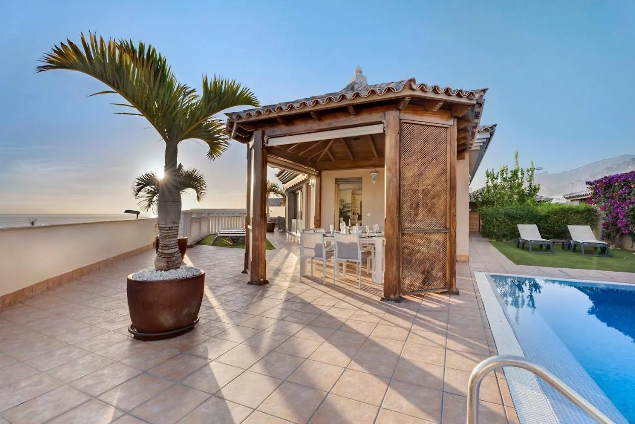 Magnifica Villa Happy Holidays Con Piscina En Los Gigantes Puerto de Santiago  0*, Puerto de Santiago (Tenerife) Spain