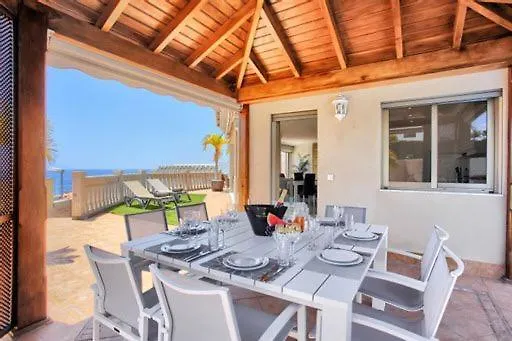 Magnifica Villa Happy Holidays Con Piscina En Los Gigantes Puerto de Santiago